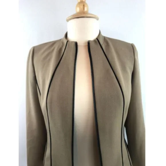 Jones Studio Sleek Chic Zip Blazer Jacket Sz 4P - Picture 4 of 9